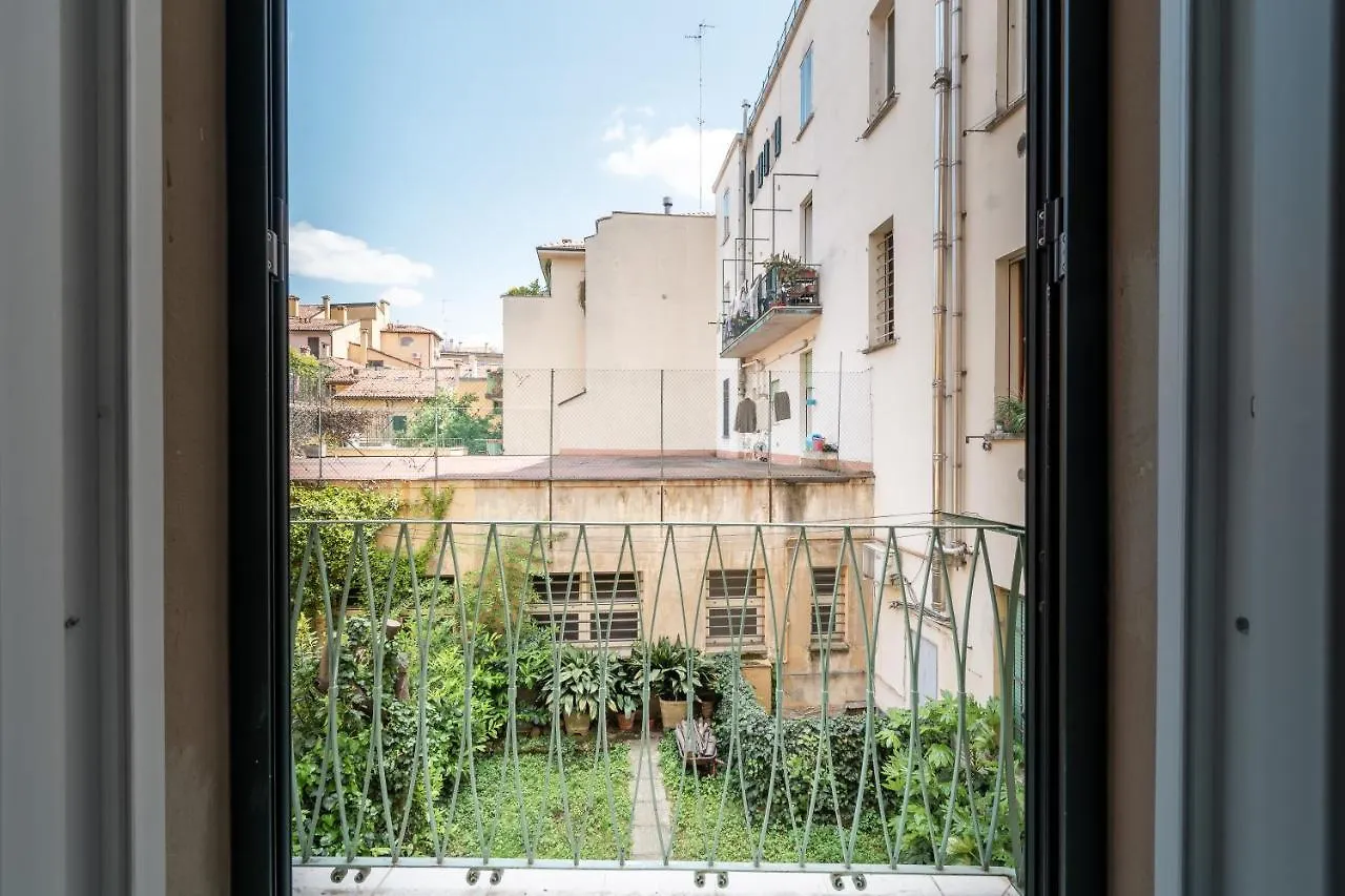 Housmart San Carlo 17 Apartment Bologna
