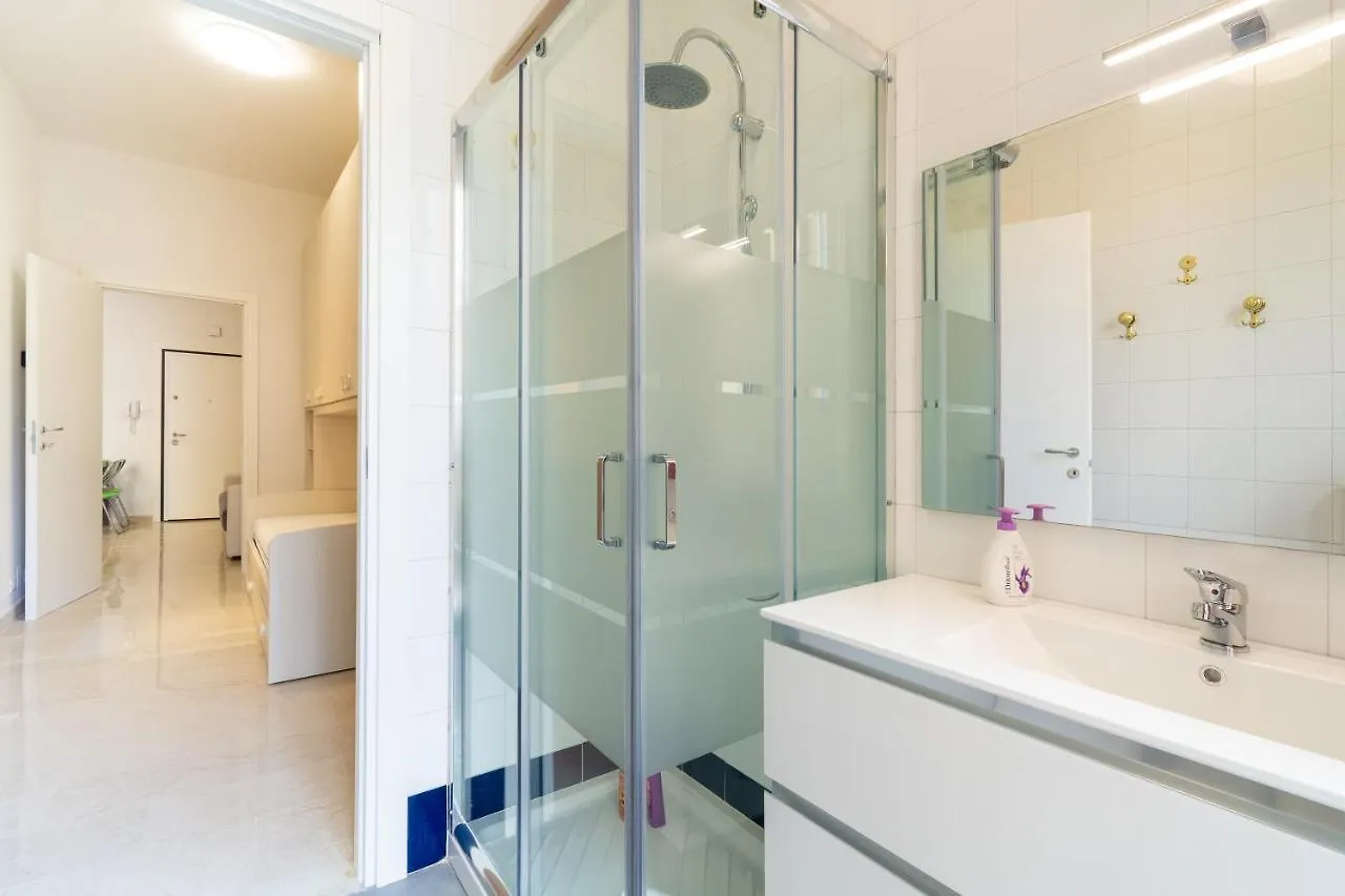 Housmart San Carlo 17 Apartment Bologna