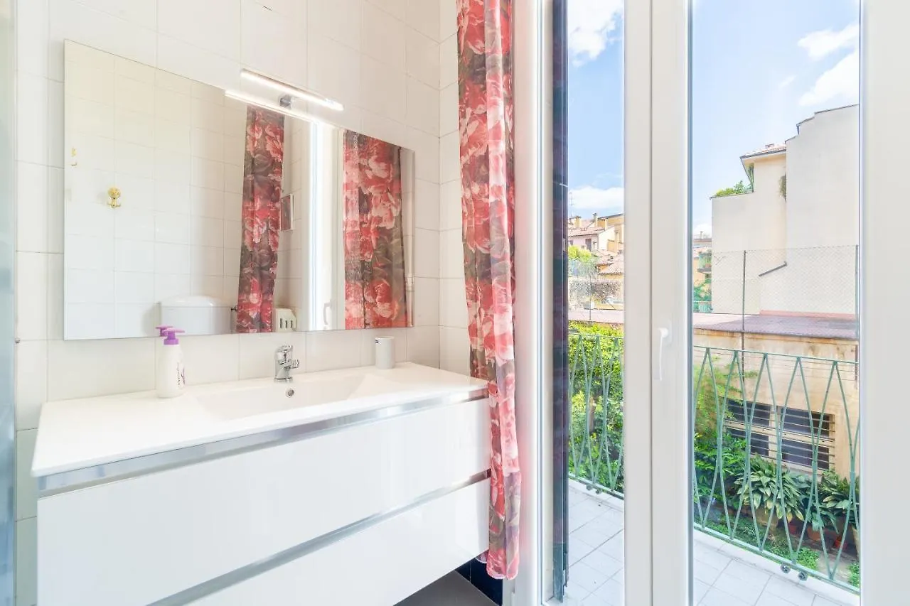Housmart San Carlo 17 Apartment Bologna Italy